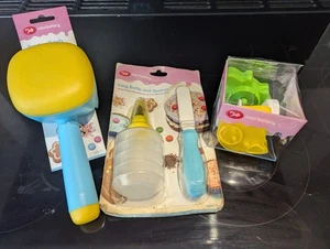 TALA Children’s Baking Pastry Bash n Roll Icing Bottle Spatula Animal Cutters - Picture 1 of 1