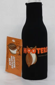 NUEVO Hooters Botella Koozie Westside Phonix, AS ~ Negro ~ Nuevo Con Etiqueta - Imagen 1 de 4
