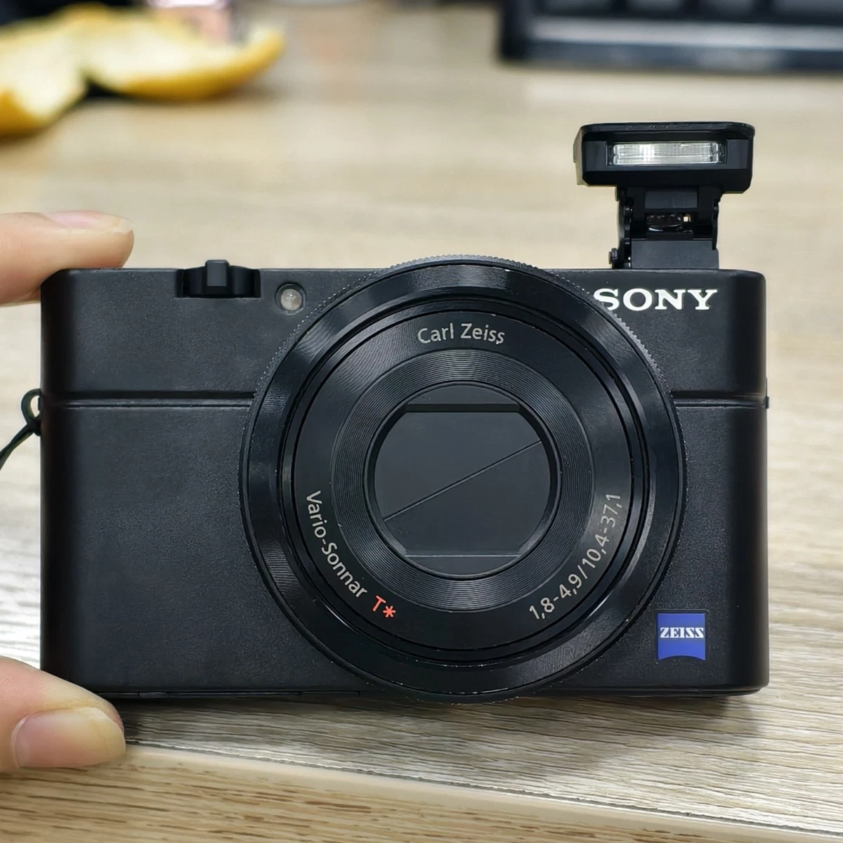 Sony Cyber-shot DSC-RX100 20-29.9MP Digital Cameras for Sale