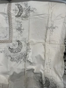 VINTAGE MADEIRA HANDSTICKEREI CUTWORK ECRU LEINEN 100”x66” TISCHDECKE Blumen - Bild 1 von 13