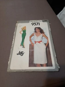 Simplicity 9371 Missy Jiffy Pullover Dress in Two Lengths Size 16 - Picture 1 of 3