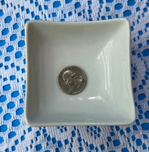 AMERICAN AIRLINES ~ 3" x 3 SQUARE PORCELAIN NUT DISH ~ BUY 1 or ALL ~ 1+ SHIP - Picture 1 of 4