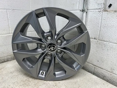 2021 TOYOTA SIENNA 17X7 Wheel 5 Y Spoke B Condition OEM  - Image 1 of 4