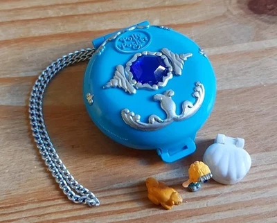 Vintage Polly Pocket Jeweled Sea 1992 100% Complete. - Image 1 of 4
