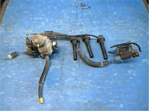 MITUBISHI Minicab U42T Distributor P90900-25000745 - Picture 1 of 3