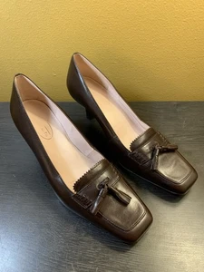 Talbots Brown Heaton Leather Tassel Loafer Pumps Womens Size 9B - Photo 1/13