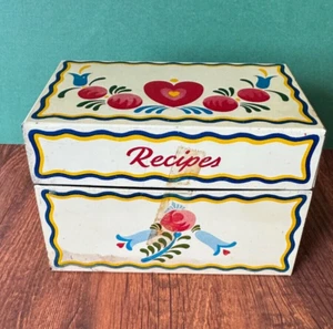 Vintage Metal Recipe Box Peter Hunt White Folk Art Flowers &Heart + Cards- Ohio- - Picture 1 of 15