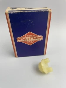 Tappo di riempimento olio NOS Briggs & Stratton OEM 66768 - Foto 1 di 4