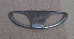 Daewoo hood badge. Ukrainian market 90s - Picture 1 of 2