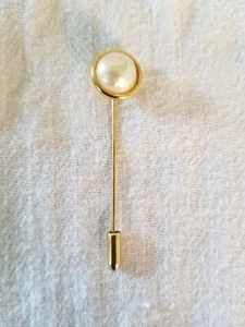 Lapel Stick Pin Gold Tone Faux Pearl 80s Dress Turtle Neck Hat Scarf Vintage - Picture 1 of 3