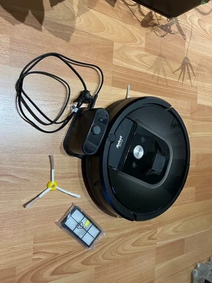 IRobot Roomba 980 Saugroboter mit WLAN - Bild 1 von 4