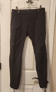 Arcteryx Women's Sentinel Ski Pant. Recco. Size 8. Black. Vguc. Arc'teryx.