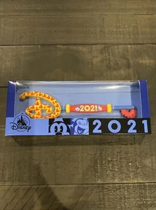 Disney Mickey und Minnie Mouse 2021 Sammelschlüssel - Special Edition - Bild 1 von 6