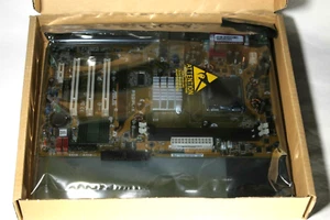 Placa madre ASUS P5GPL-X LGA775 restaurada de fábrica solamente, todavía sellada - Imagen 1 de 7