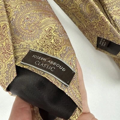 Corbata de cuello Joseph Abboud de seda cachemira amarilla y plateada y roja para hombre $118 Foto 1 de 4