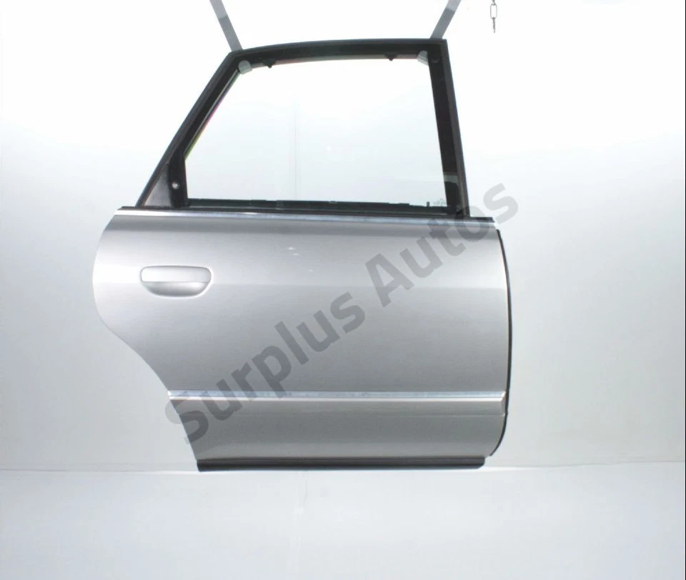 PORTE ARRIERE DROITE A4D0833052E AUDI A8 - 1 phase 2 (02/1999 11/2002) - Photo 1/1