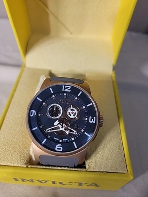 Reloj Hombre Invicta Reserve Sea Vulture 19926 Hecho en Suiza 100 MT Nunca Usado Foto 1 de 4