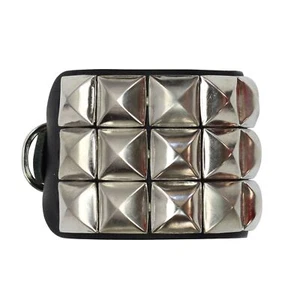 Lederarmband mit Pyramidennieten 3 reihig schwarz Armband aus Leder - Bild 1 von 6