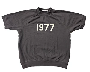 Essentials Fear of God Mens Medium 1977 Short Sleeve Sweatshirt Gray - Picture 1 of 9