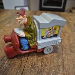Fagin's Tricycle McDonald's happy meal Toy Walt Disney's Oliver and Company - Picture 1 of 3