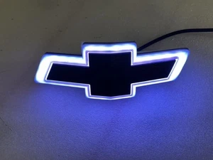 Chevrolet Camro 2016-2024 emblema de parrilla, negro, RGB - Imagen 1 de 1