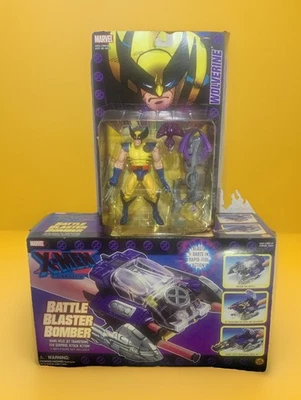 2000 X-MEN CLASSICS BATTLE BOMBER JET & 2000 WOLVERINE CLASSICS FIGURE⭐️SEALED⭐️ - Image 1 of 4