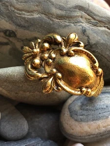 ANILLO FIRMADO FLORENZA TONO DORADO VINTAGE Talla 8,25 aspecto victoriano ORNATADO - Imagen 1 de 7