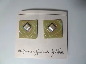 HANDCRAFTED EARRINGS BY LOVALLO 1 1/2 'square MINT GREEN NEW FAUX PEARL - Picture 1 of 5