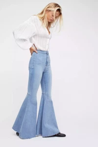 NUOVI JEANS FREE PEOPLE WE THE FREE JUST FLOAT ON FLARE SVASATI VITA ALTA TAGLIA 31 - Foto 1 di 3