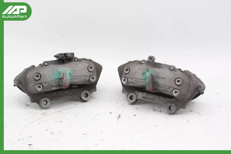✅ 03-06 Juego de pinzas de freno delanteras izquierda y derecha Mercedes R230 SL500 OEM Foto 1 de 4