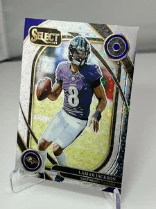Discoteca 2024 Select Lamar Jackson #227 livello club - Foto 1 di 2