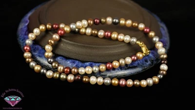 Mehrfarbige Perlenkette mit 333 Gold Verschluss - Bild 1 von 4