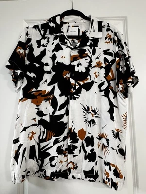 Мужские кактусы Man Ricky Singh коричневые белые и черные размер средний на пуговицах - Изображение 1 из 4