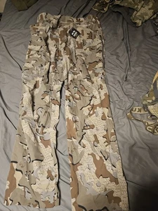 Kuiu Tiburon Pants 42/reg - Picture 1 of 3