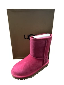 UGG T Classic Short Serein Farbe Pink Mädchen Größe 11 - Bild 1 von 5