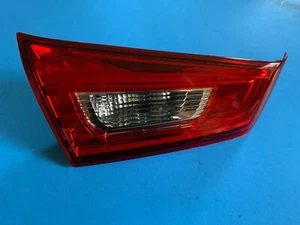 Luz de freno interior izquierda para autocaravana MITSUBISHI OUTLANDER 11-19 - Imagen 1 de 7