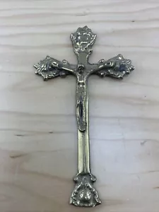 -Crucifijo de latón vintage de 7' Jesucristo en la cruz. - Imagen 1 de 8