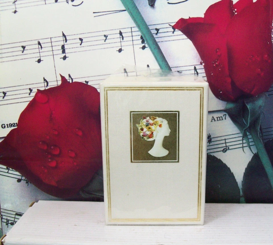 Nina By Nina Ricci Perfume 0.25 FL. OZ. Vintage. - Image 1 of 1