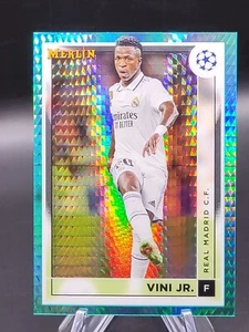 2022-23 Topps Merlino Cromo UEFA Vini Jr. Rifrattore Prisma Aqua #118 - Foto 1 di 2