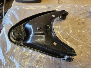 89-93 Dodge Ram D250 D350 5.9l Cummins Passanger Side Upper Control Arm Oem - Picture 1 of 6