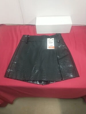  Zara高腰开衩人造皮革短裤女式小号黑色  — 第 1/4 张图片