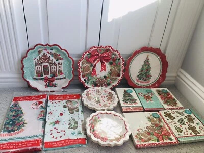 Platos de Navidad The Pioneer Woman, servilletas, cuencos, mantel - pan de jengibre  Foto 1 de 4