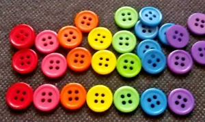 100 pcs Mix Rainbow colors 4 Holes Buttons Size 11 mm for crafts scrapbooking - Picture 1 of 2