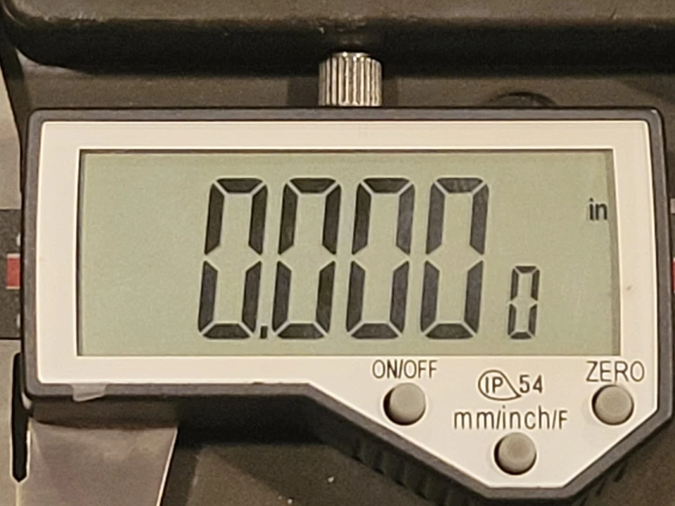 Pinza digital Adoric 8" 200 mm herramienta de medición precisión extrema con estuche Foto 1 de 4