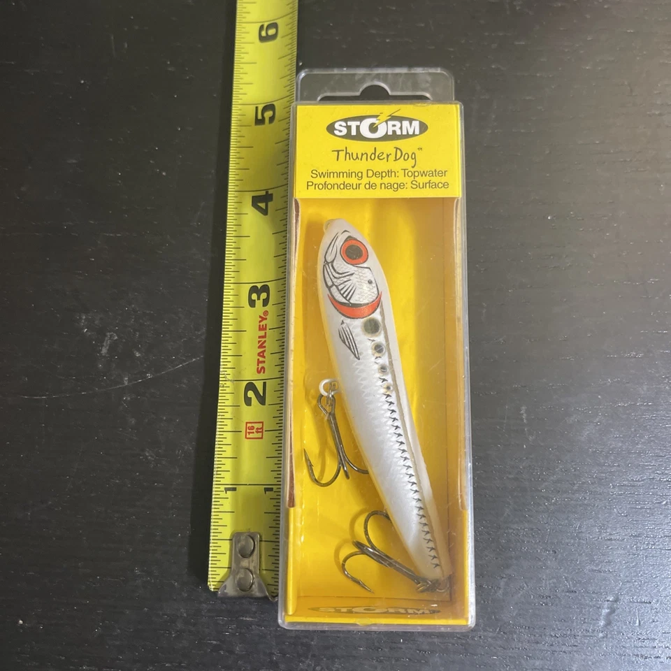 Señuelos de tormenta ThunderDog señuelo de pesca TDG09 500 Pearl Topwater 3,5" nuevo en caja Foto 1 de 4