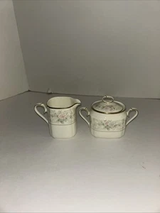 Noritake WILLOWBROOK Bone China Japan 9722 SUGAR & CREAMER SET Ivory gold rimed - Picture 1 of 10