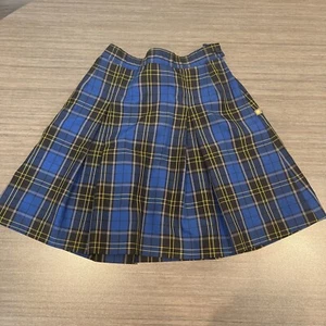 Dennis Uniform Mayfair Plaid Skirt - Size G10 EUC Style 008680 - Picture 1 of 7