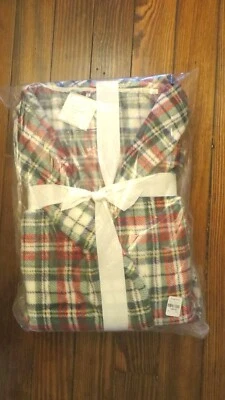 Bata a cuadros Pottery Barn regalo de Navidad cumpleaños papá adolescente denver fiesta 1 Foto 1 de 4