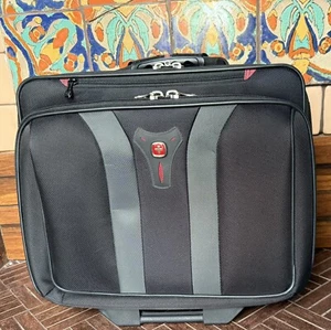 WENGER SWISS GEAR GRANADA Pro LAPTOP CASE ROLLING TELESCOPING Up To 17" Laptop - Picture 1 of 14