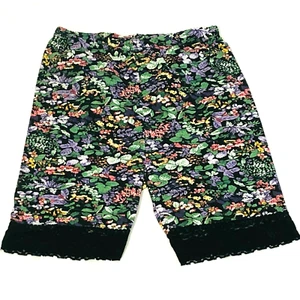 New Girls 90's Floral Elastic Waist Spandex Shorts With Lace Trim Size - Medium - Picture 1 of 4